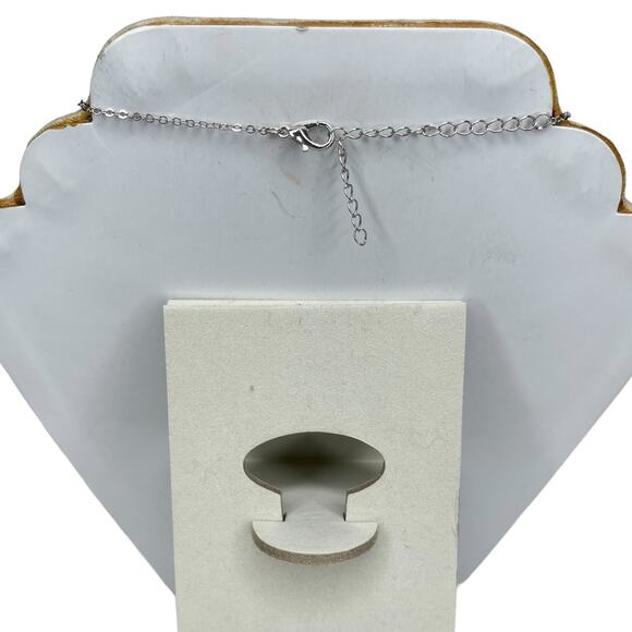 Druzy Pendant Necklace Silver Tone and White/ Cream - Untested - Picture 3 of 10